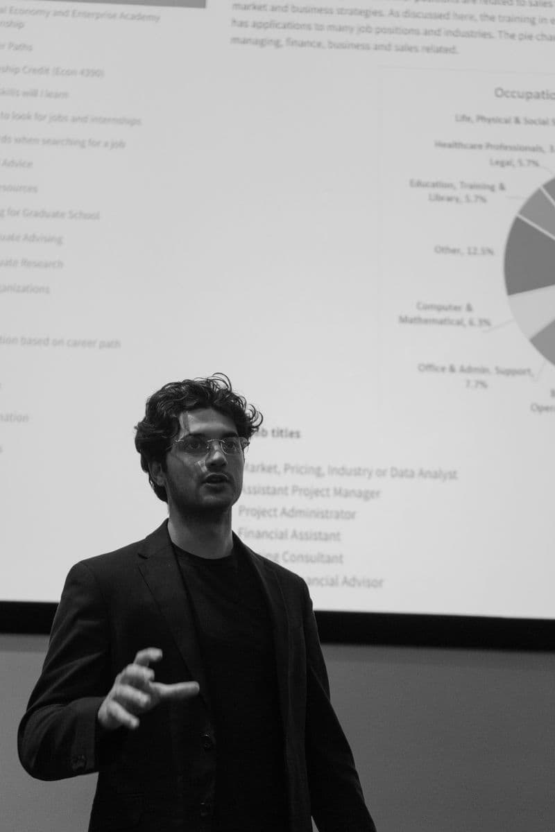 Alejandro Alfonso, Co-founder